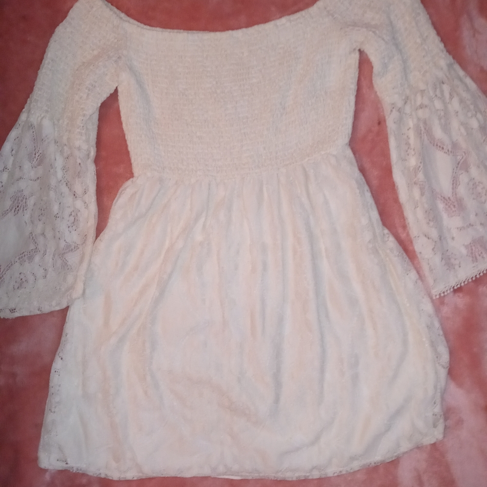 Dress - Picture 3 of 5